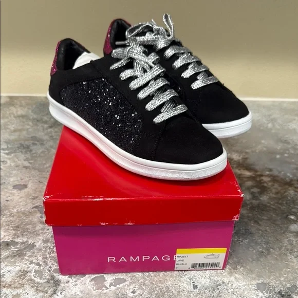 Rampage Black and Silver Sneakers Sleek Design - Picture 1 of 4